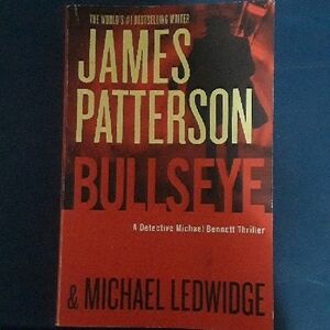 James Patterson 'Bullseye' Book